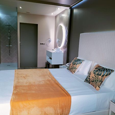 Motel Trebol ตุย ภายนอก รูปภาพ