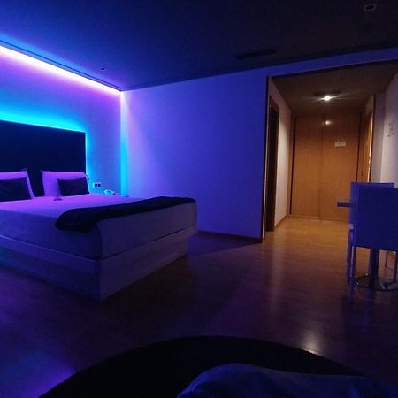 Motel Trebol ตุย ภายนอก รูปภาพ