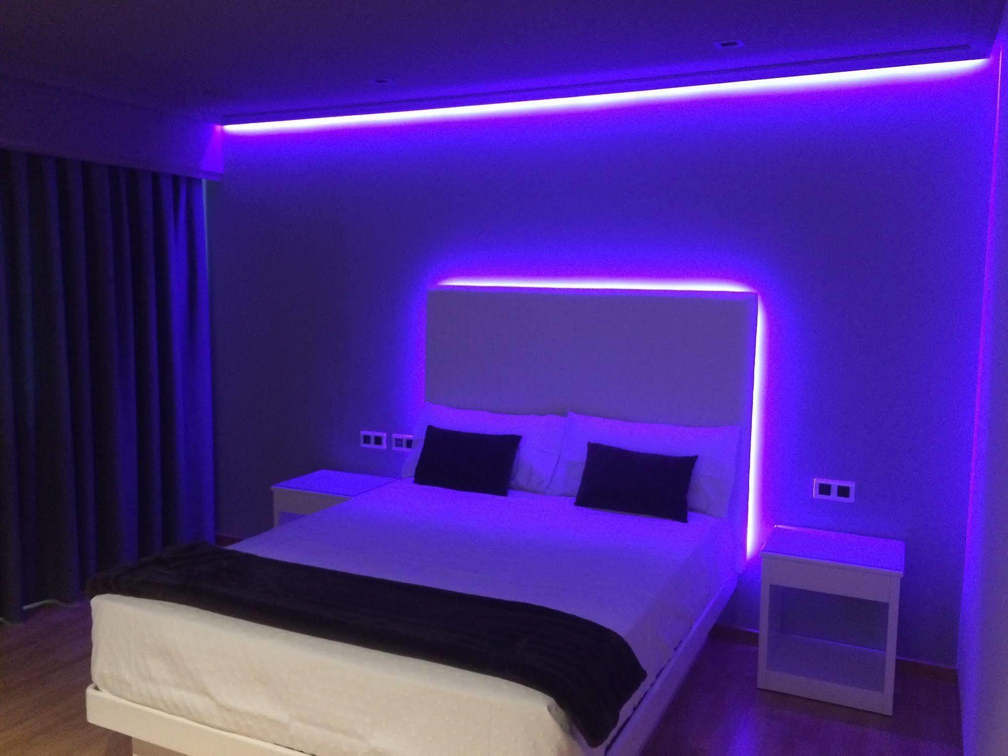 Motel Trebol ตุย ภายนอก รูปภาพ